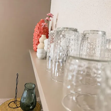 Rosa's * فغن